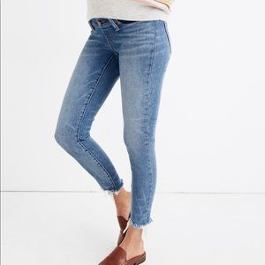 Maternity Side-Panel Skinny Jeans in Cordova Wash
